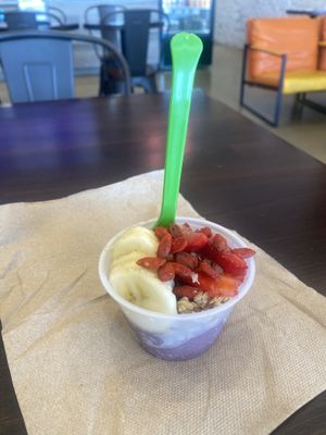 Vitality Bowl (Veganized) Sample 💕🫶🏽😋  at Vitality Bowls in Modesto