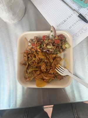 $30 pesos por este plato (200g)  at Super Vegetariano - Calle Valentin Gomez Farias in Morelia