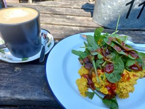 Vegan Aussie scramble and oat latte at Brown & Green Life in South East London