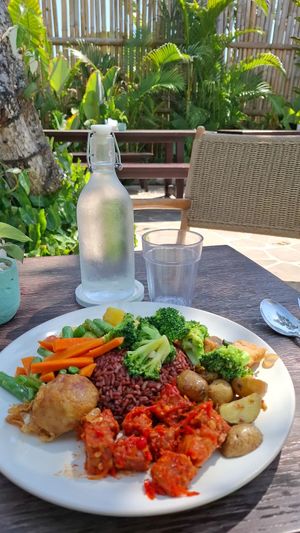 Created my own vegan plate at Warung Local in Pecatu