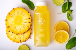 Pineapple Mojito.
Sweet and refreshing mojito without sugar
Pineapple, agave syrup, lime, mint, sparkling water
100% freshly squeezed at Dobro Top Vegan   in Dubai