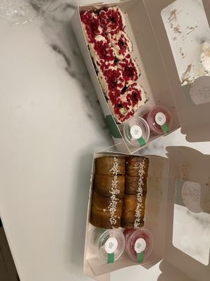   at Dobro Top Vegan   in Dubai