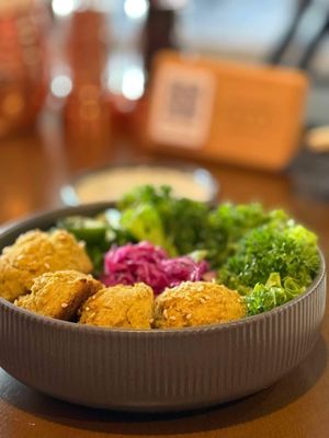   at Dobro Top Vegan   in Dubai