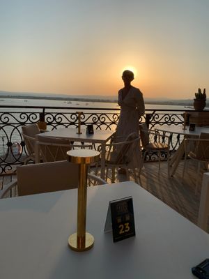 Vegan Happy Hour tour - overlooking the seaside at Vegan Food Tour Ortigia in Siracusa