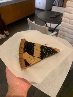 Vegan crostata at Vegan Food Tour Ortigia in Siracusa