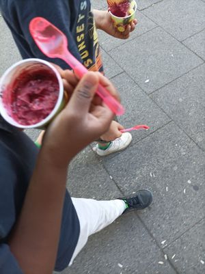 Himbeere at Eis Schmidt - Ottenser Hauptstrasse in Hamburg