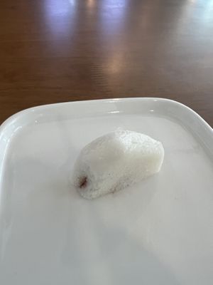 Appetizer - it was a surprise and I don’t know the name of it   at Obuthan in Busan