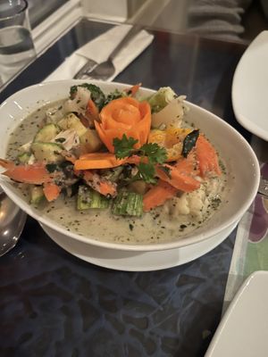 Green curryy  at Thai Onzon in Cochrane