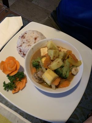 Nr 23  at Thai Onzon in Cochrane