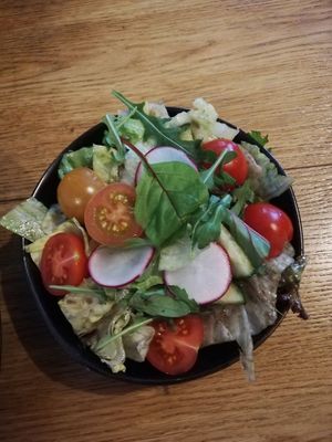 Kleiner gemischter salat at Pizza Marko in Hainburg