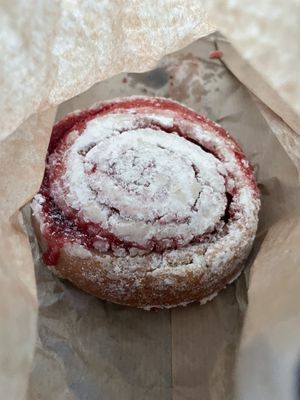 Raspberry roll  at GK Bakarí in Selfoss