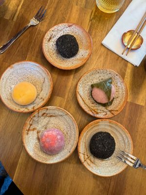 Mochi party at Wabi Sabi in Liege
