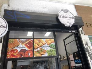 Front  at Baklamania in Athens