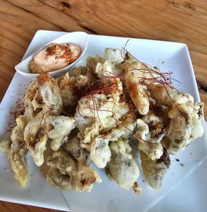 Maha Mushroom Starter at Buddha Belly Burger in Sacramento