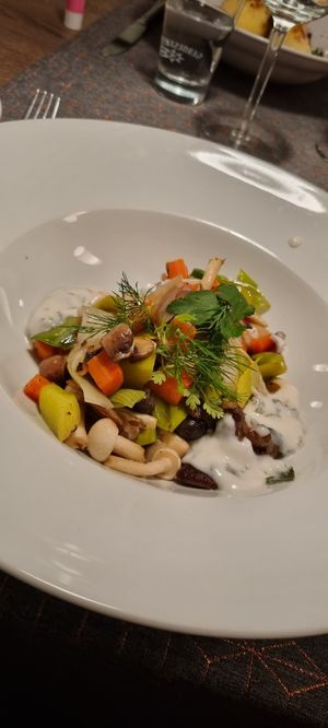 Gemüse, Pilze, Nudeln at Restaurant Lara in Stralsund