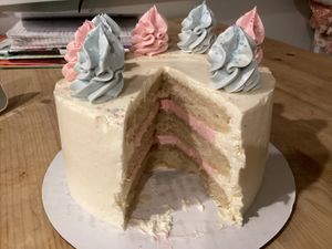 Gender reveal cake at Trillium Treats in Redmond