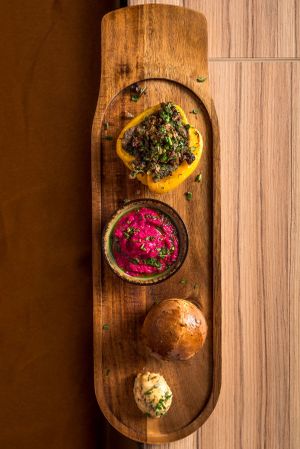 planche apéro à partager chez l'équilibriste at L'Équilibriste in Lyon