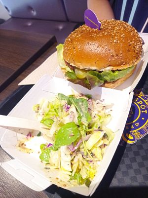  at Açaï Spot in Cannes