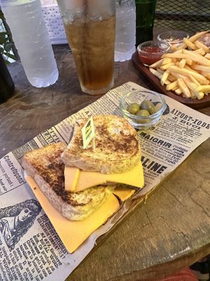   at Cheese Madness in Pai