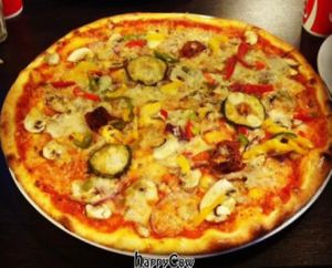 Tulpan pizza with vegan cheese from Kruthuset, Ã–rebro at Kruthuset in Oerebro