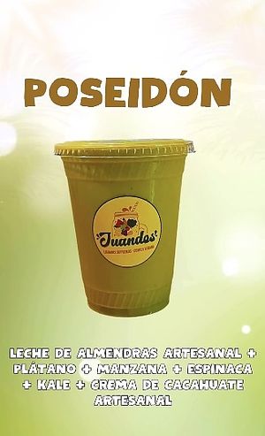 Poseidón
Leche de almendras artesanal + plátano + manzana + kale + espinaca + crema de cacahuate artesanal at Juandos in Mexico City