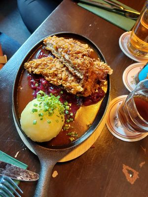Knusperschnitzel at DILL Vegan Gastronomie in Augsburg