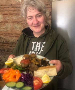 @vegan_chef_oya_toriş

Founder of @community_kitchen  at Vegan Supper Club in Istanbul