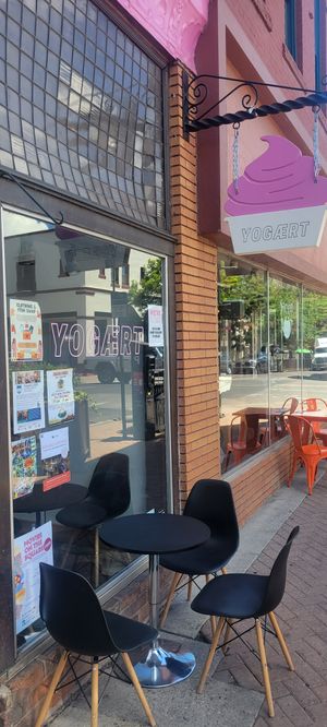 Entrance at Yogaert in Flagstaff