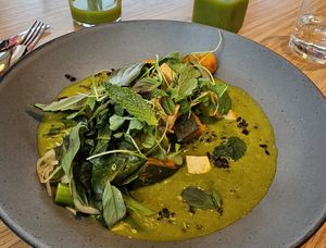 Thai green curry bowl with tofu and kabocha squash at Love.Life in Culver City