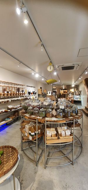 Bulk shop at Zero Waste Kyoto in Kyoto