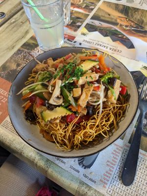 Crispy noodles at Pattaya in Le Havre