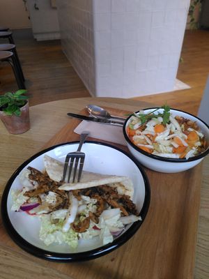 Pita and jack bowl at Wild & The Moon - West in Amsterdam