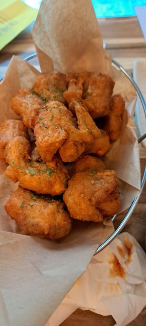 Curry fried chicken at Vegan Insa - 비건인사 in Seoul