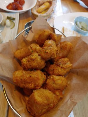 Curry fried chicken at Vegan Insa - 비건인사 in Seoul