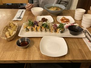 California Rolls & Tempura at Vegan Insa - 비건인사 in Seoul