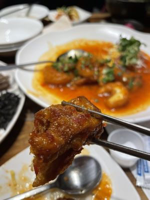 Chicken sweet and spicy - recommended (but chewy)  at Vegan Insa - 비건인사 in Seoul