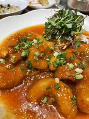 Shrimps in sweet spicy sauce   at Vegan Insa - 비건인사 in Seoul