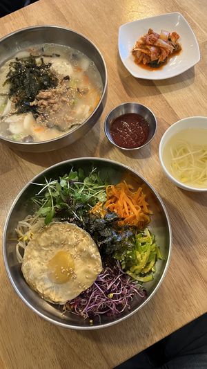 Bibimbap was splendid!   at Vegan Insa - 비건인사 in Seoul