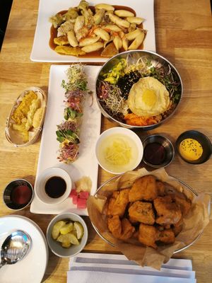 👍✨ at Vegan Insa - 비건인사 in Seoul