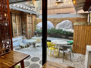 Court yard  at Vegan Insa - 비건인사 in Seoul