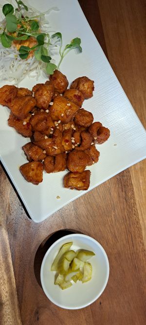 Fried "Chicken" at Vegan Insa - 비건인사 in Seoul