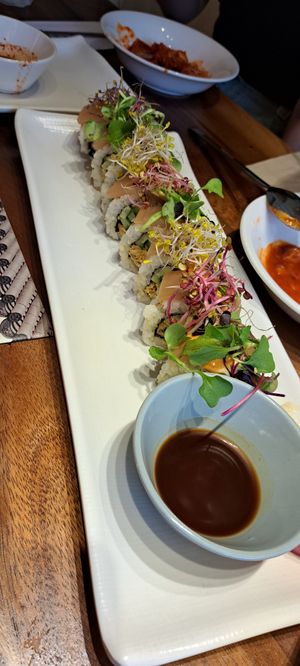 California roll at Vegan Insa - 비건인사 in Seoul