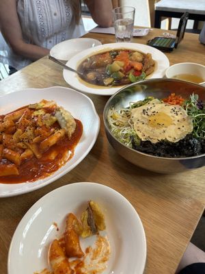 Tteobokti, sweet and sour shrimp, and bibimbap.  at Vegan Insa - 비건인사 in Seoul