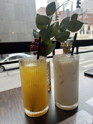 Mango green tea & lychee soy milk at Veggie Fun in Providence