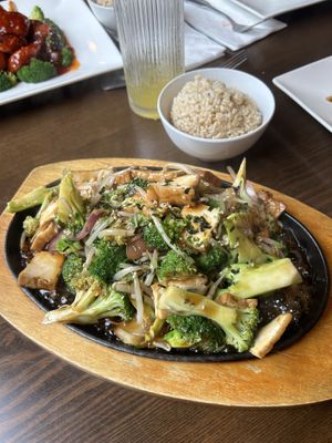 Tofu teriyaki sizzling platter at Veggie Fun in Providence