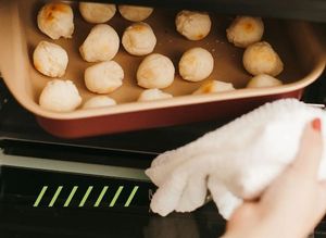 É de fácil preparo, só colocar no forno at Ana Vegana Plant-Based - Pop-Up in Londrina