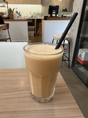 “Orange smoothie"   at Back to Eden in Central Singapore