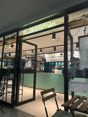   at SuperBowl - Midi in Brussels