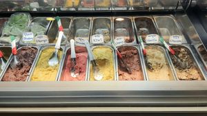 vegan gelato at Vegan Dalsae 달새는달만생각한다 - Maybe closed in Seoul