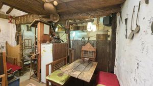 interior of location - seating at Vegan Dalsae 달새는달만생각한다 - Maybe closed in Seoul